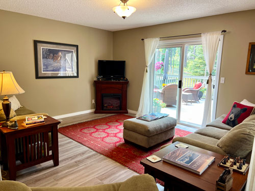 lounge with fireplace and couch