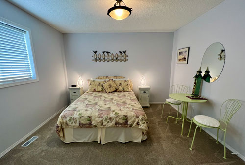 bedroom with table and chair